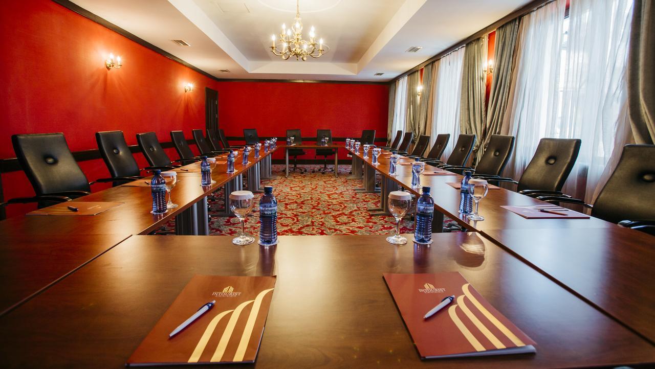 Hotel Intourist Palace Batumi Exterior photo